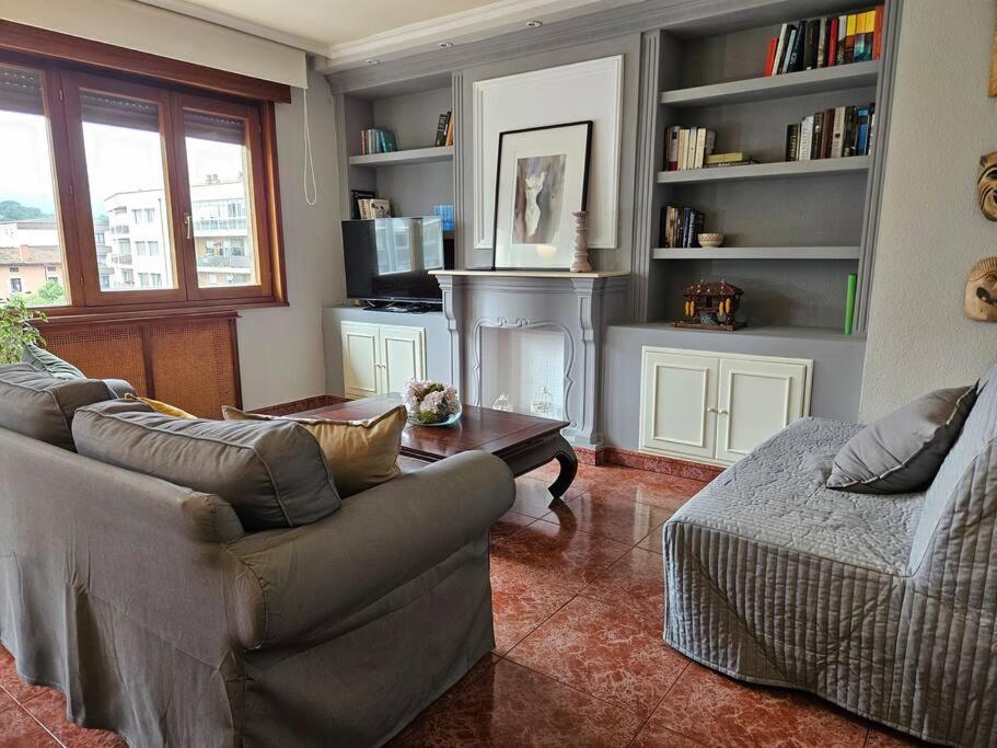 라네스 15A04 Duplex Y Garaje En Centro 아파트 외부 사진