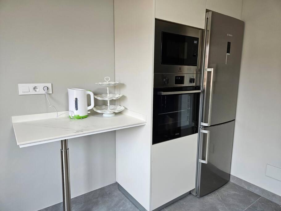 라네스 15A04 Duplex Y Garaje En Centro 아파트 외부 사진