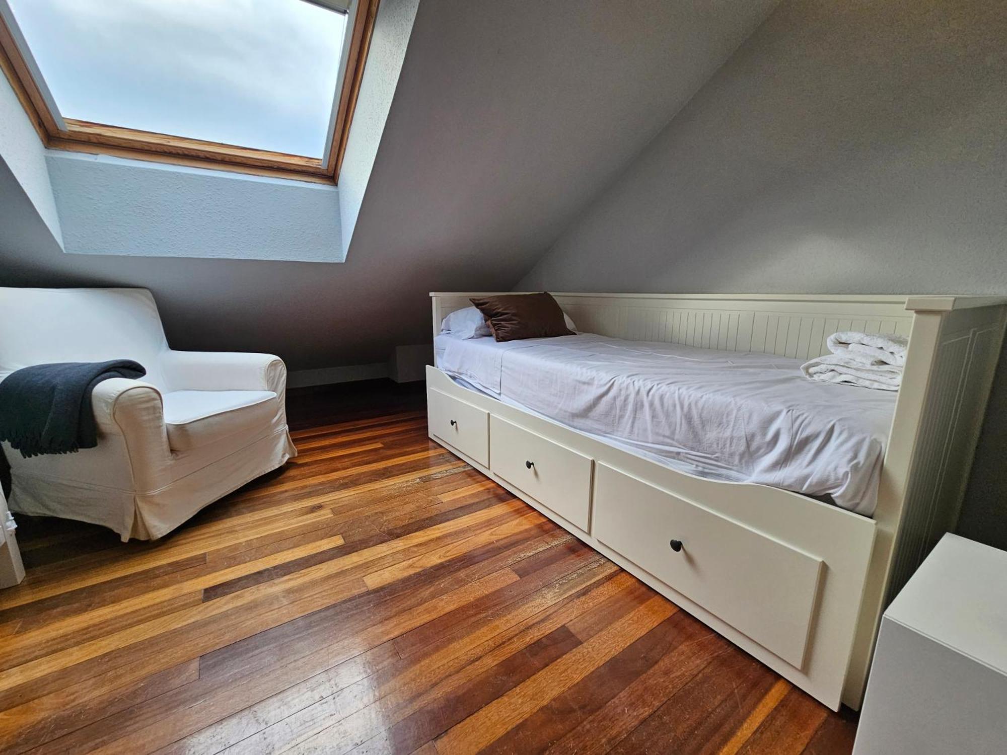 라네스 15A04 Duplex Y Garaje En Centro 아파트 외부 사진